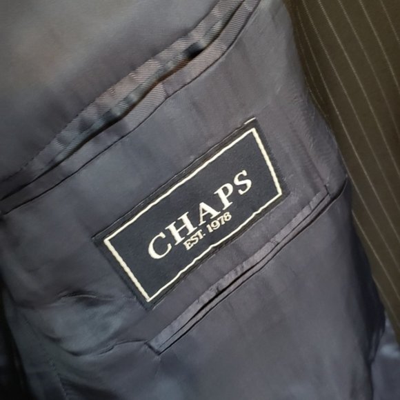 CHAPS Men's Sport Coat (navy pinstripe, sz 44R) - Picture 3 of 5